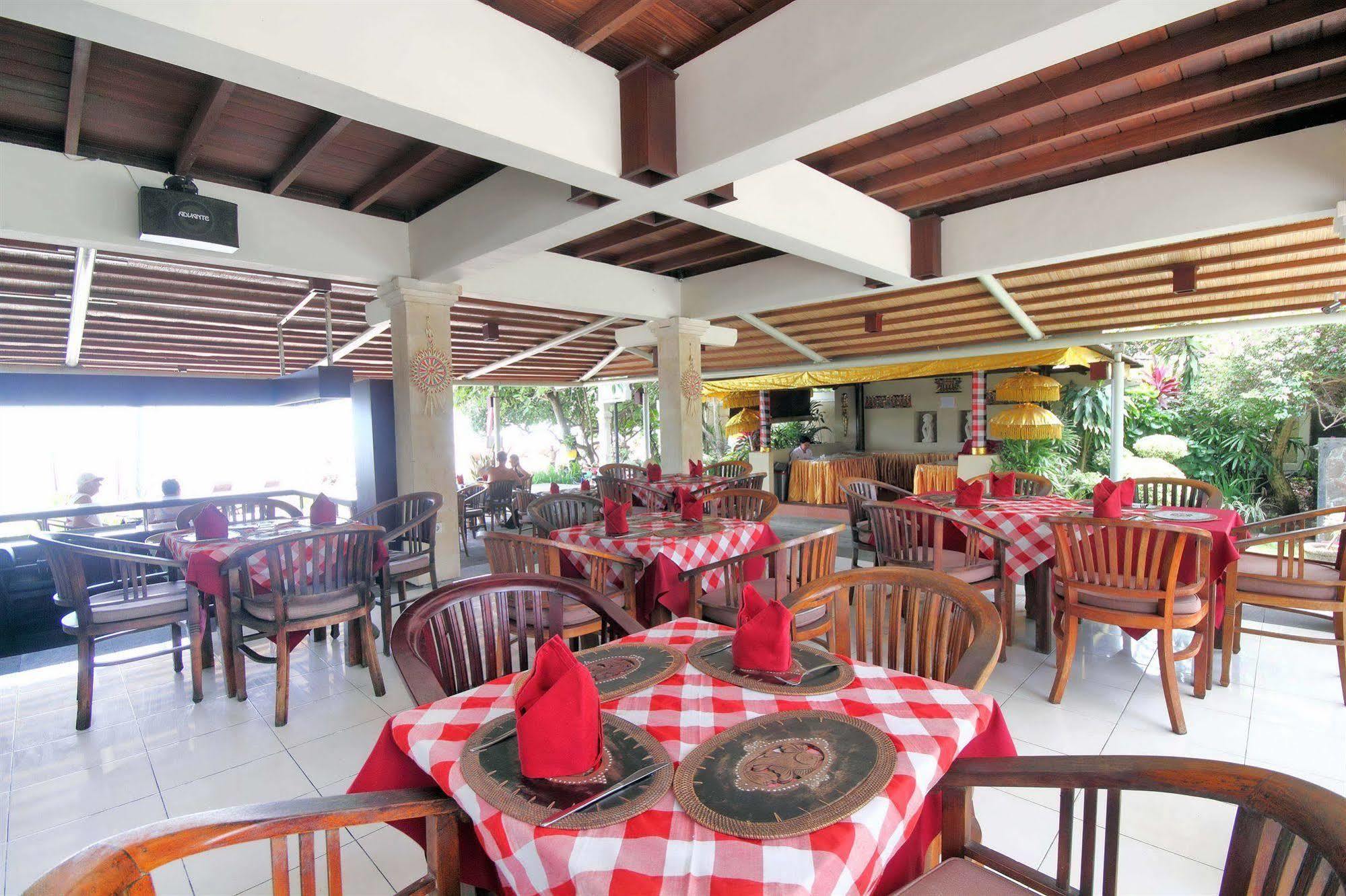 Respati Holiday park 3*